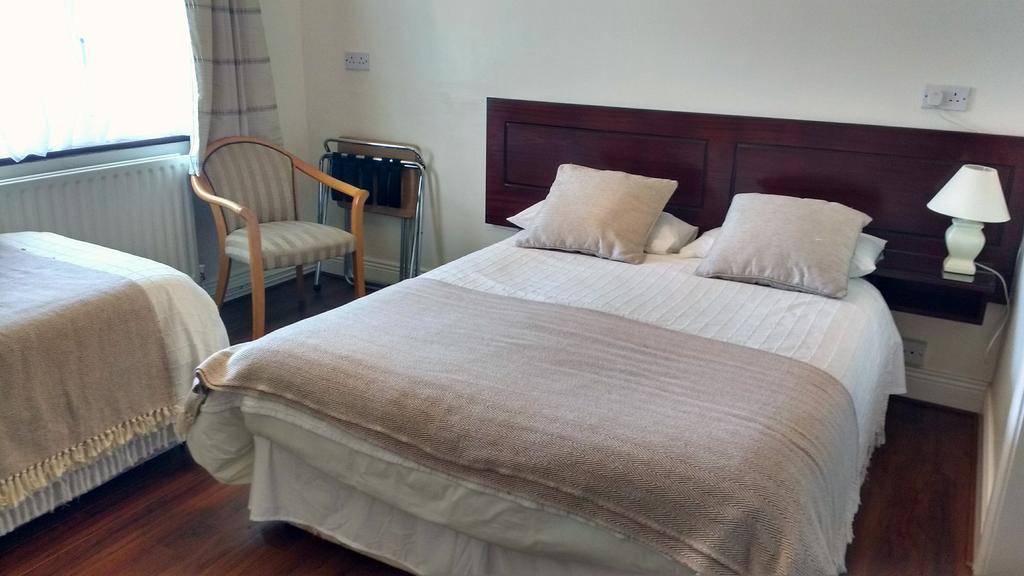 The Laurels B&B Килкени Екстериор снимка