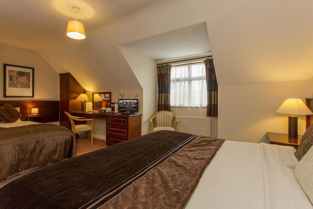 The Laurels B&B Килкени Екстериор снимка