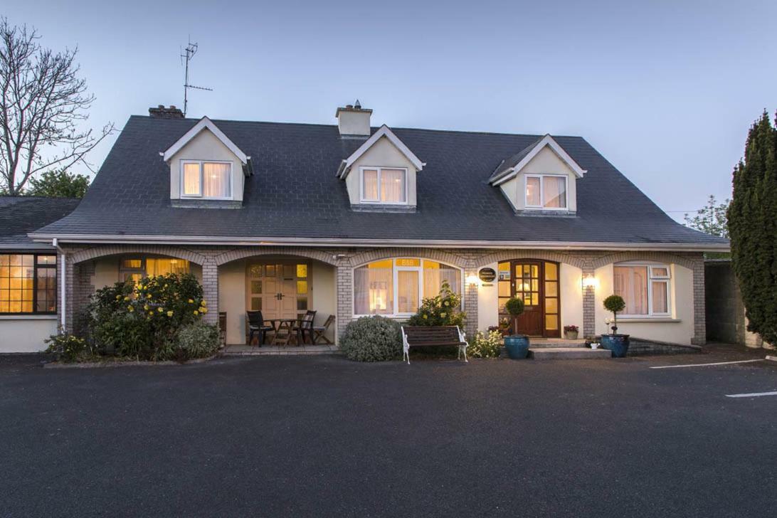 The Laurels B&B Килкени Екстериор снимка